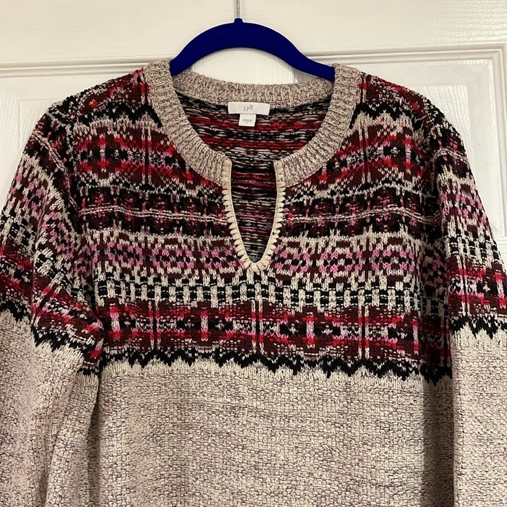‼️DONATING SOON‼️ J.Jill Fair Isle Style Sweater - in Great Pre-Loved Condition - Picture 2 of 9